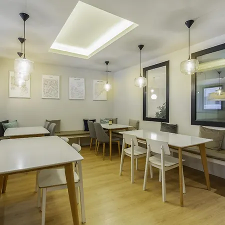 Ola Living Hostal Diagonal-2
